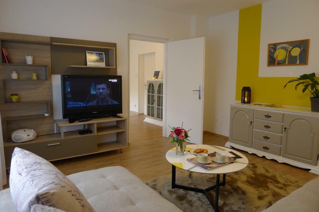 Zola Apartamento Zagreb Exterior foto
